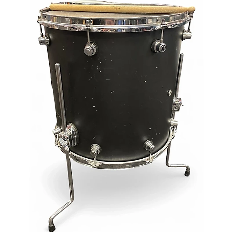 Used DW 3 Piece Design Series Black Drum Kit