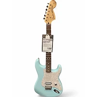 Used Fender Tom Delonge Signature Stratocaster Daphne Blue Solid Body Electric Guitar