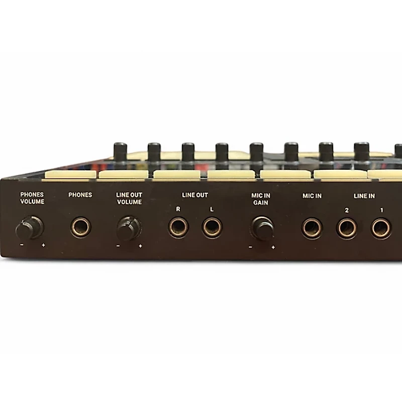 Used Native Instruments Maschine MK3 MIDI Controller