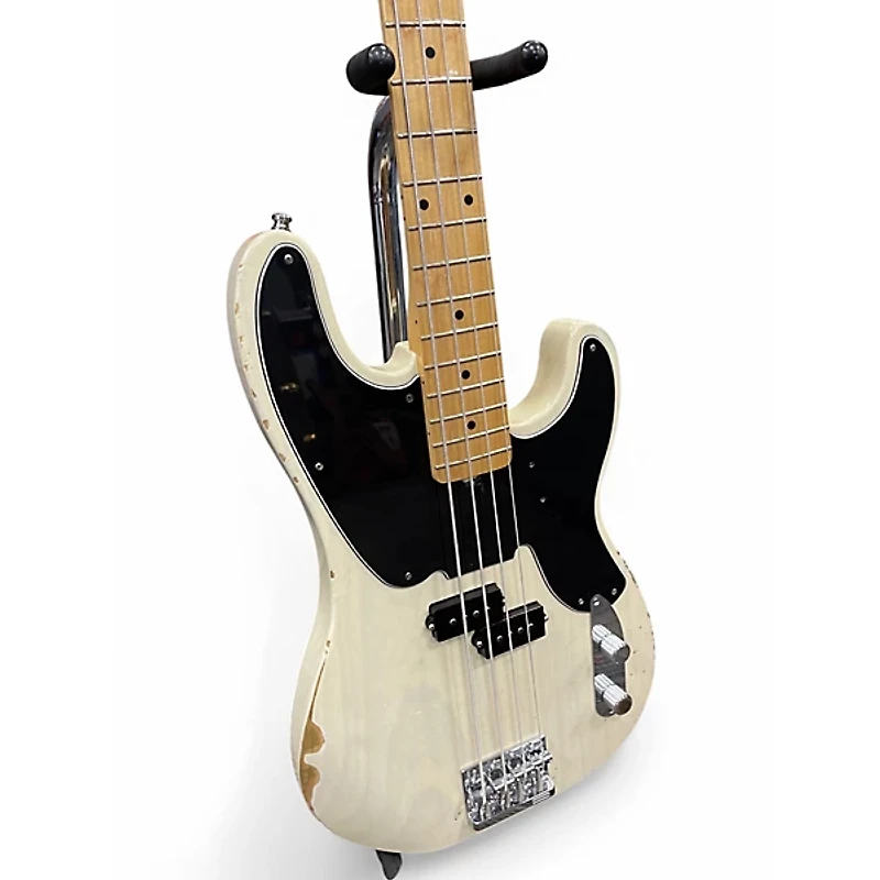 Used Fender Mike Dirnt Road Worn Precision Bass WHITE Electric Bass Guitar