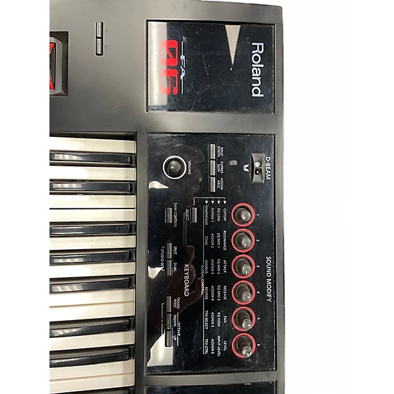 Used Roland Fantom 06 Keyboard Workstation