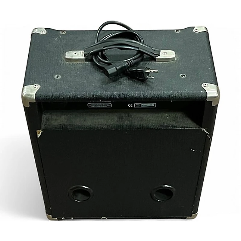 Used Drive CD300B Bass Combo Amp