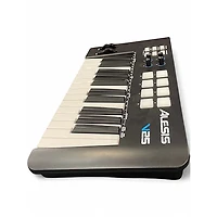 Used Alesis V25 25 Key MIDI Controller