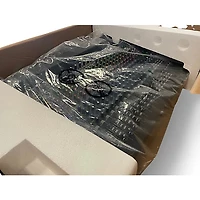 Used Mackie 3204VLZ4 Unpowered Mixer