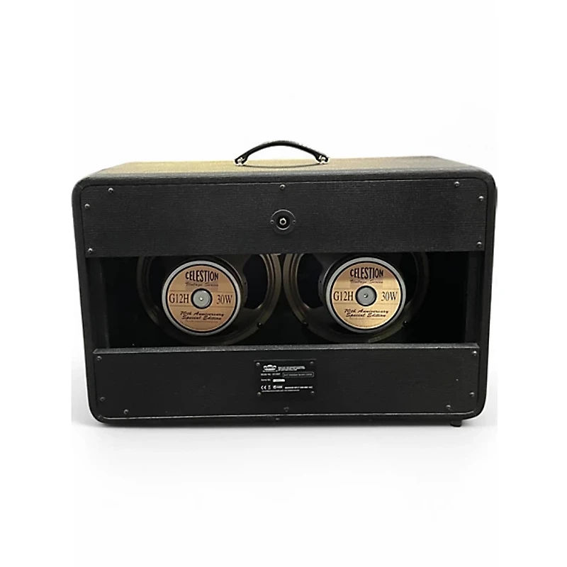 Used VOX V112NT Guitar Cabinet