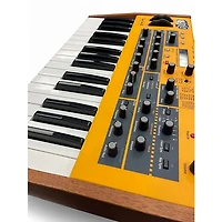 Used Sequential Mopho SE Monophonic Analog Synthesizer