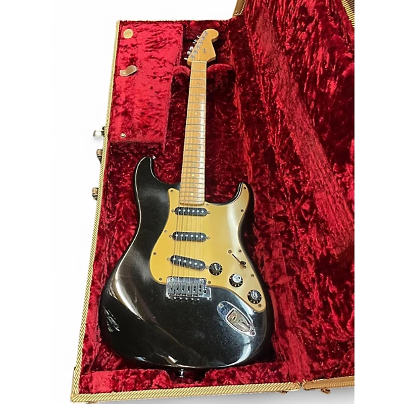 Used Fender American Deluxe Stratocaster Black Solid Body Electric Guitar