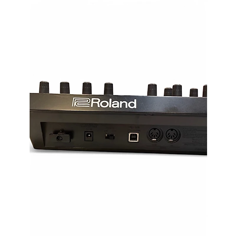 Used Roland JDXI Synthesizer