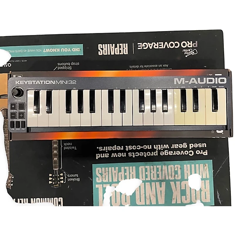 Used M-Audio KEYSTATION MINI 32 MIDI Controller