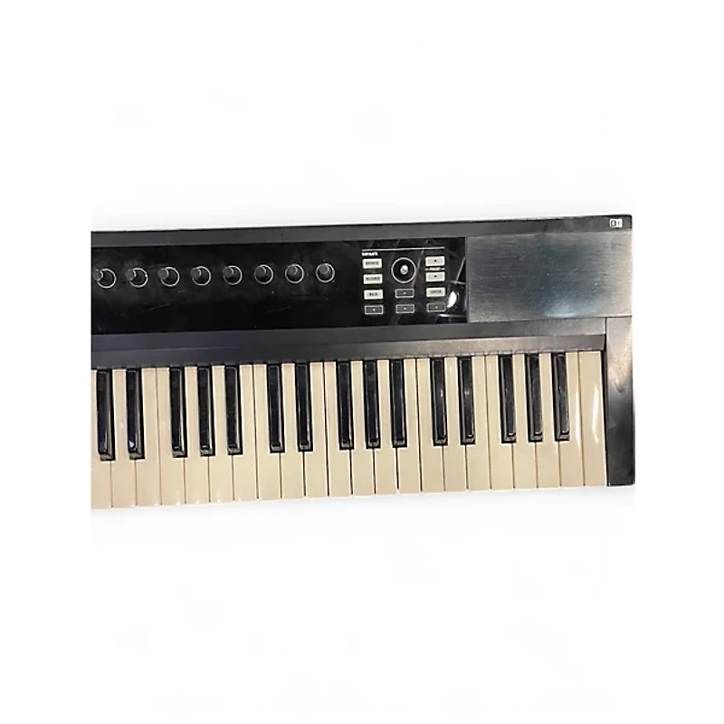 Used Native Instruments Komplete Kontrol S49 MIDI Controller