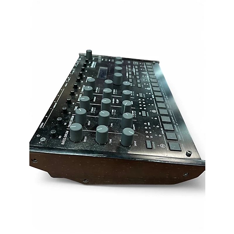 Used KORG DRUMLOGUE Synthesizer