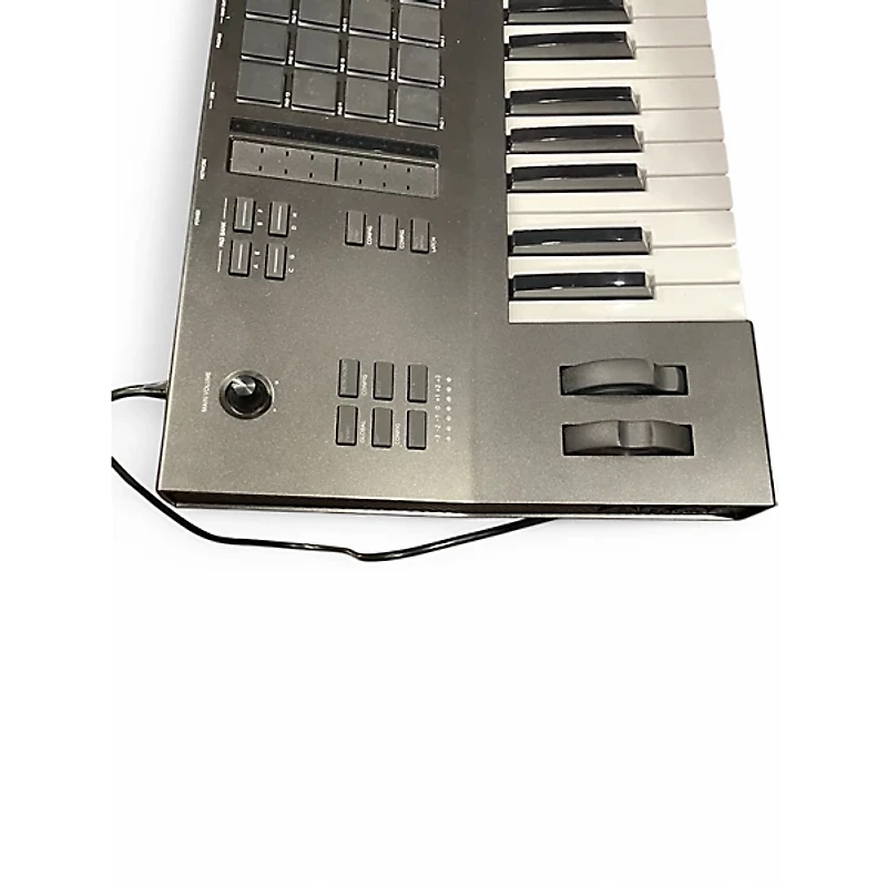 Used Akai Professional MPC Key 61 Keyboard Workstation