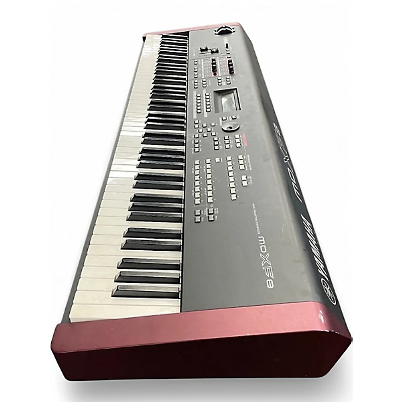 Used Yamaha MOXF8 88 Key Keyboard Workstation
