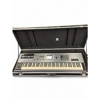 Used Roland fantom s88 Keyboard Workstation