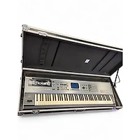 Used Roland fantom s88 Keyboard Workstation