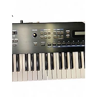 Used Roland JUNO D Synthesizer