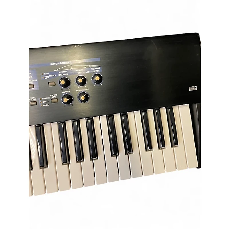 Used Roland JUNO D Synthesizer