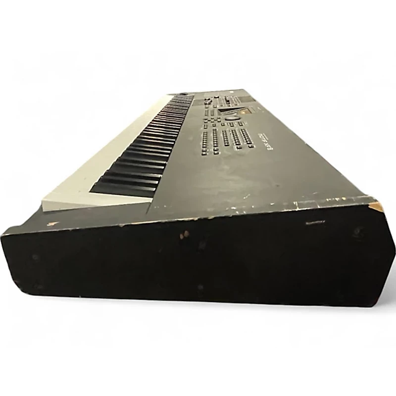 Used Yamaha Motif XF8 88 Key Keyboard Workstation