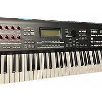 Used Yamaha MOFX6 Keyboard Workstation
