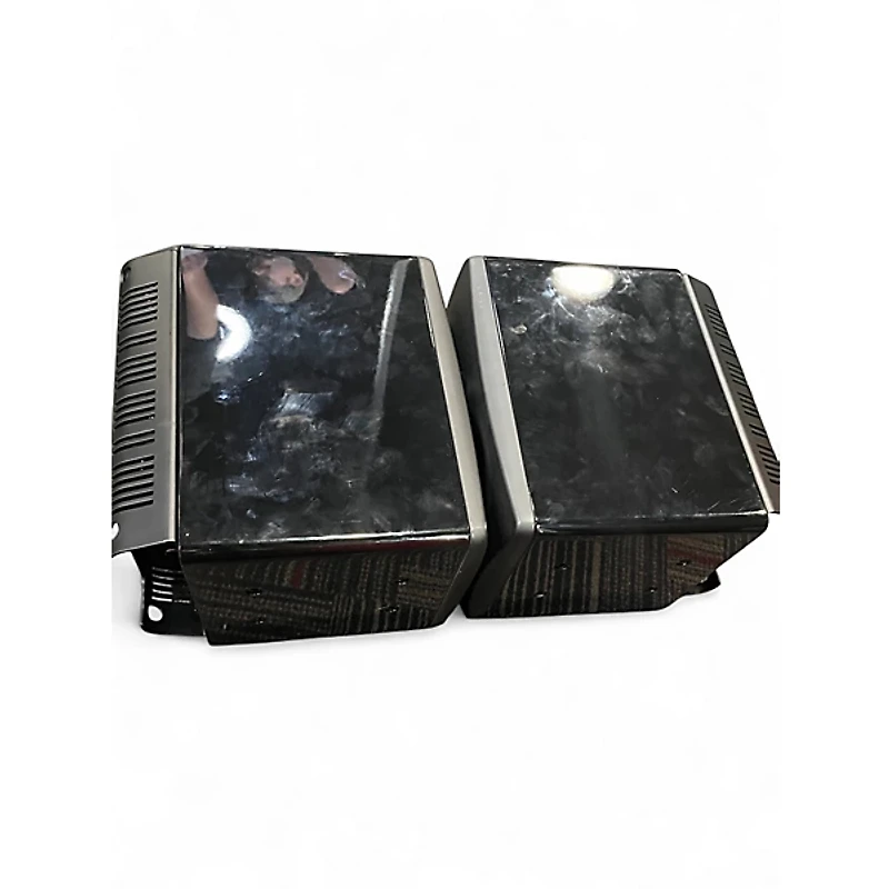 Used Mackie HR624 MKII Pair Powered Monitor