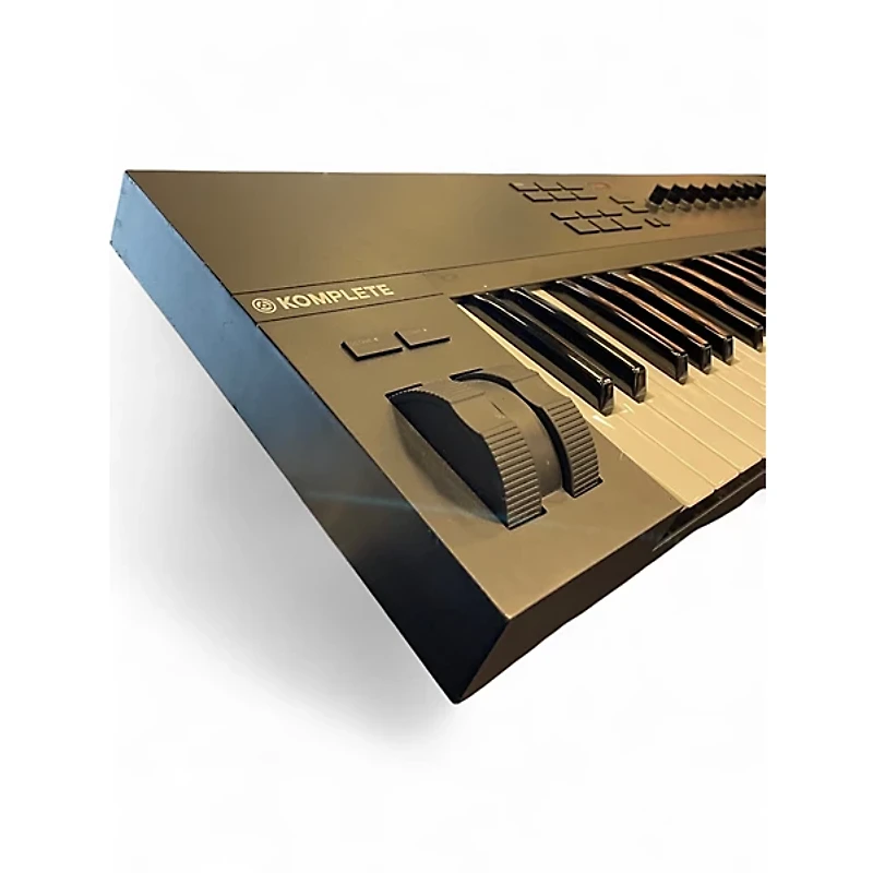 Used Native Instruments Komplete Kontrol A61 MIDI Controller