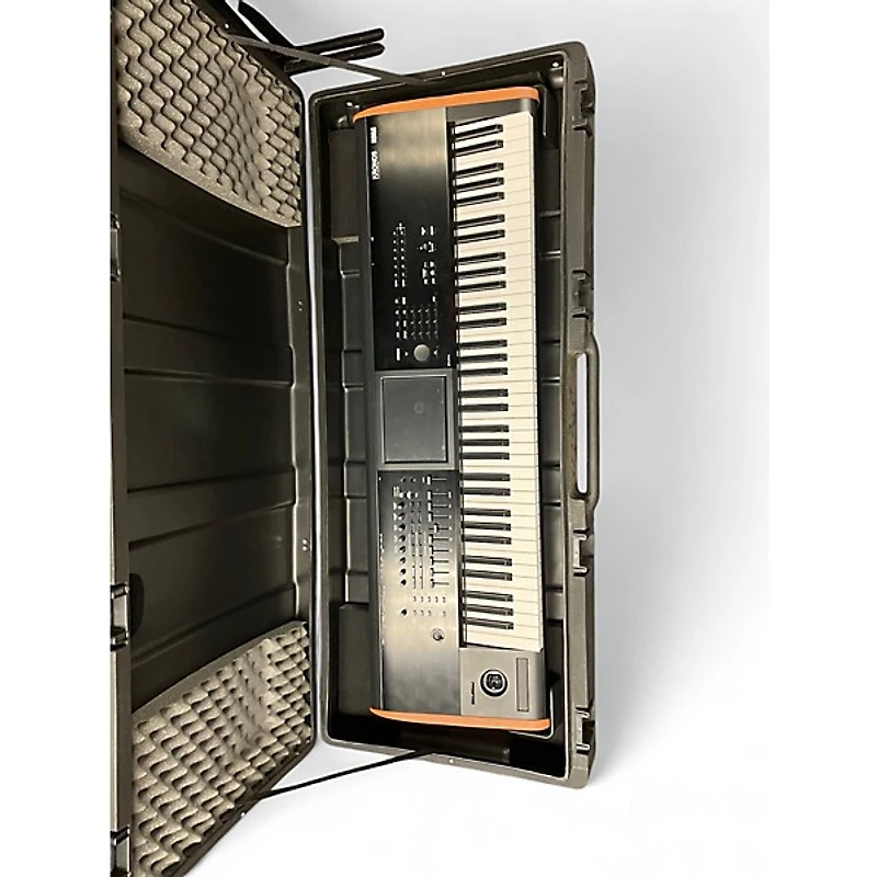 Used KORG Kronos X73 73 Key Keyboard Workstation