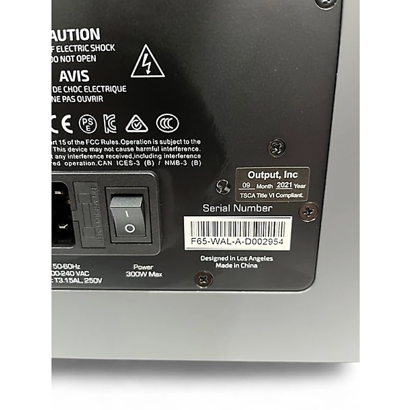 Used Output FRONTIER PAIR Powered Monitor