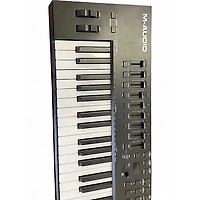 Used M-Audio Oxygen Pro 61 MIDI Controller