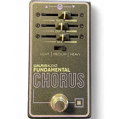 Used Walrus Audio fundamental chorus Effect Pedal