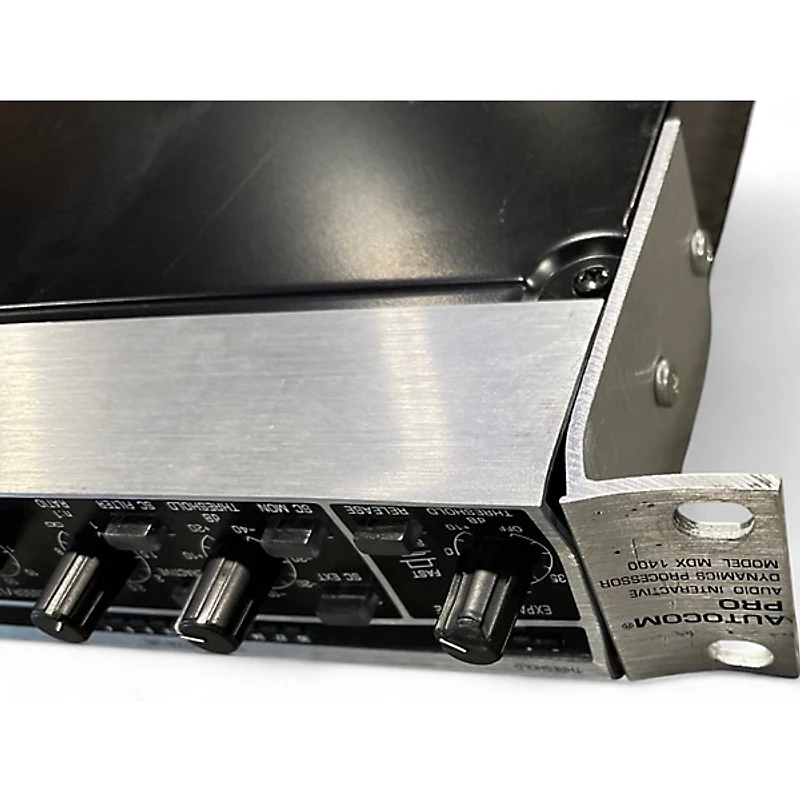 Used Behringer MDX1400 Compressor