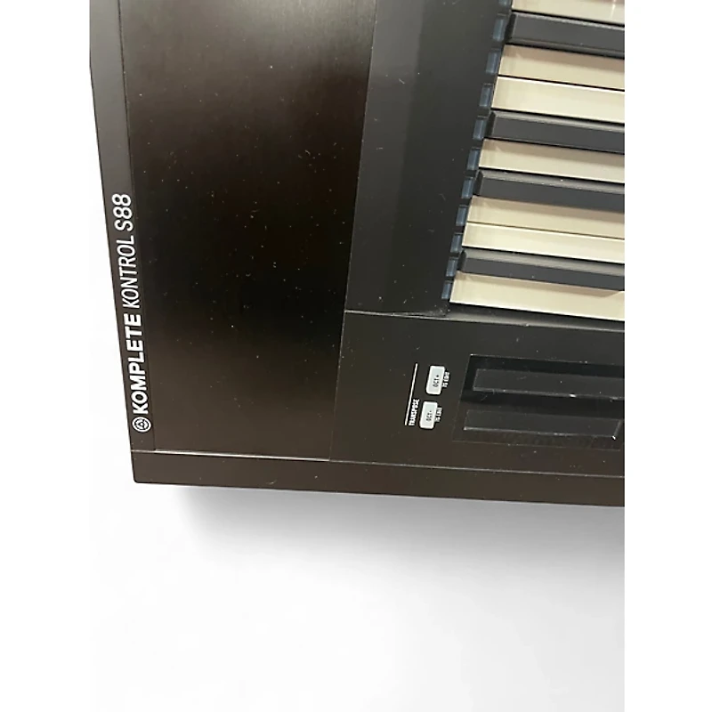 Used Native Instruments Komplete Kontrol S88 MK2 MIDI Controller