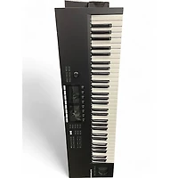 Used Native Instruments Komplete Kontrol S61 MK2 MIDI Controller