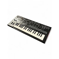 Used Roland JD-XI Keyboard Workstation