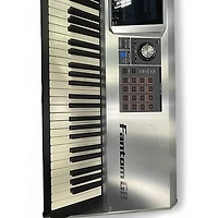 Used Roland Fantom G8 88 Key Keyboard Workstation