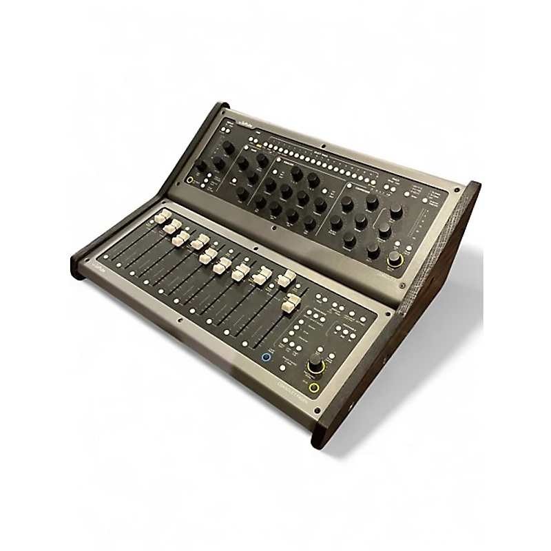 Used Softube CONSOLE 1+ FADER CONTROL SURFACE