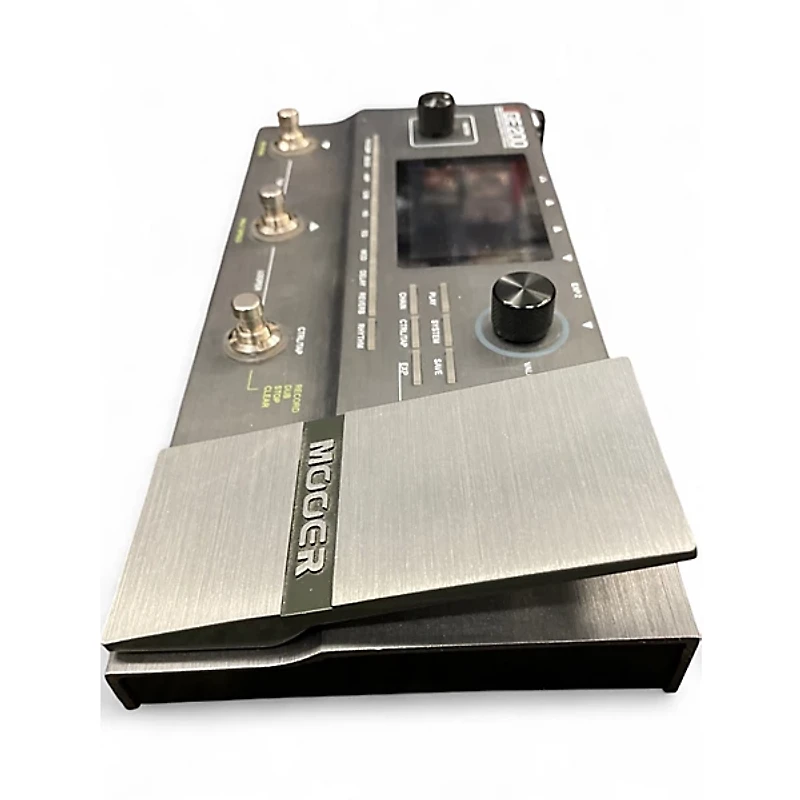 Used Mooer ge 200 Effect Processor