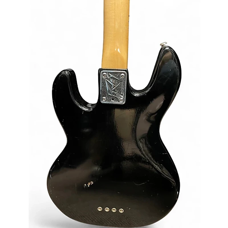 Used Peavey T40 Black Electric Bass Guitar