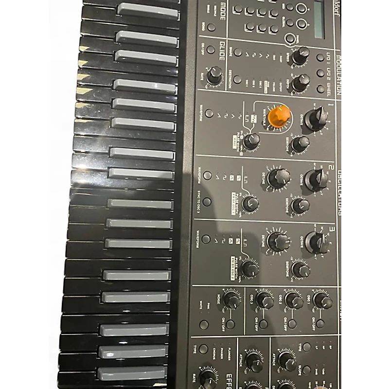 Used Studiologic SLEDGE Synthesizer
