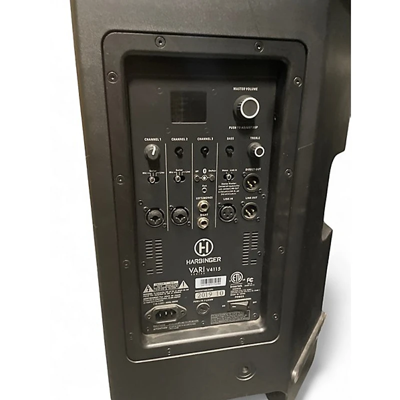 Used Harbinger v4415 Powered Speaker