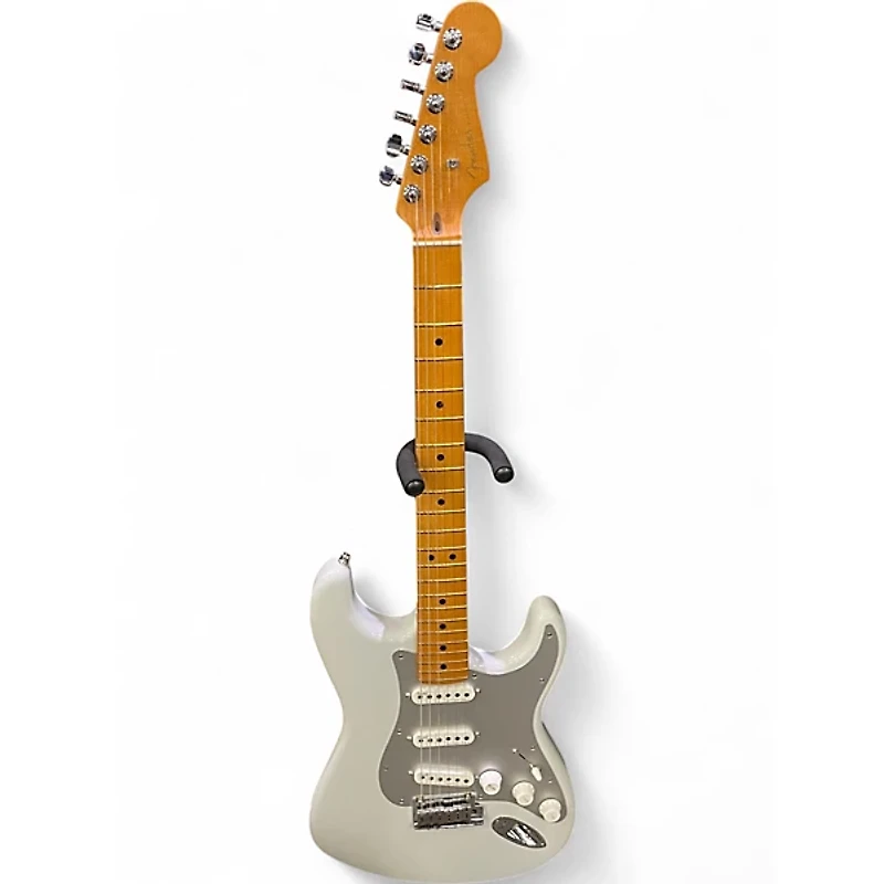 Used Fender Ultra II Stratocaster Avalanche Solid Body Electric Guitar