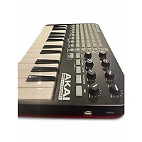 Used Akai Professional APC KEY 25 MIDI Controller