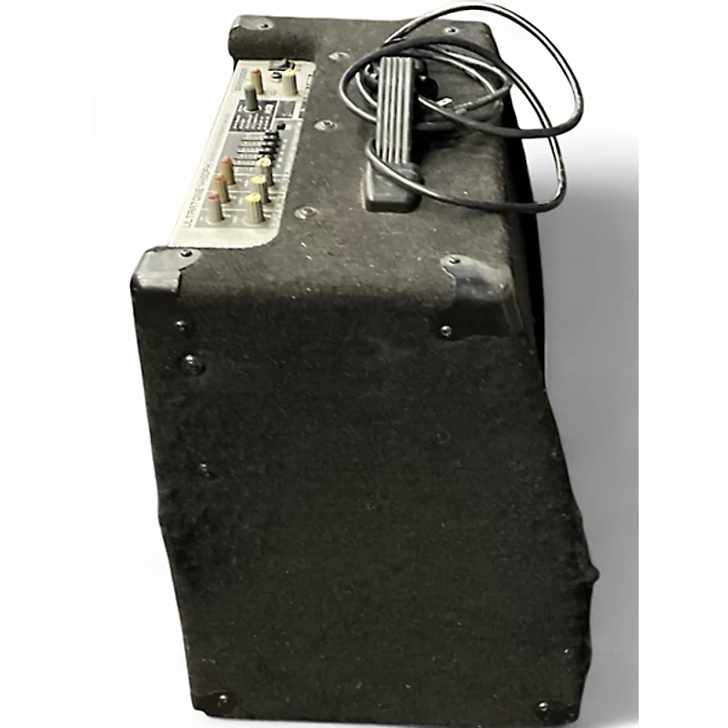 Used Behringer ULTRATONE K450FX Keyboard Amp