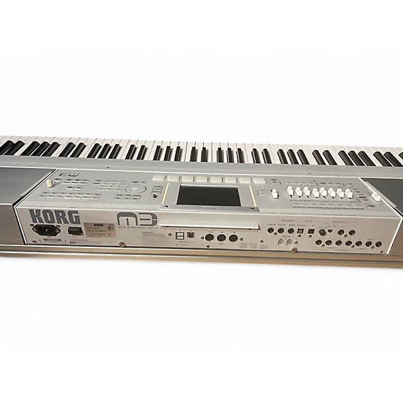 Used KORG M3 88 Key Keyboard Workstation