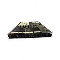 Used Native Instruments Maschine MK3 MIDI Controller