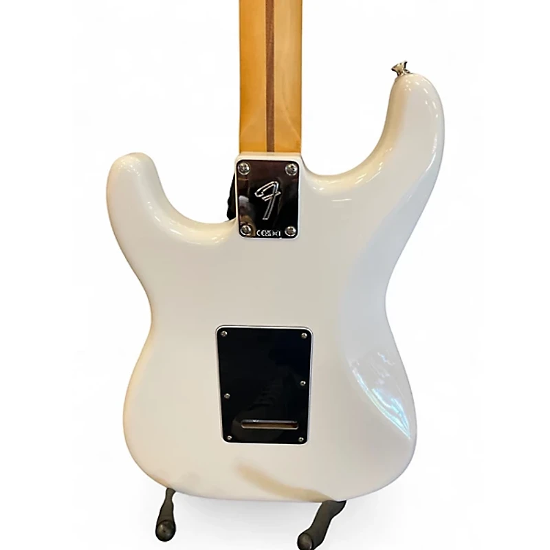 Used Fender Player II Stratocaster White Solid Body Electric Guitar
