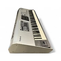 Used Roland Fantom G8 88 Key Keyboard Workstation