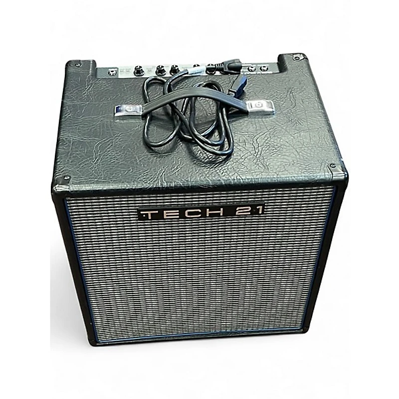 Used Tech 21 VTBASS 200 Bass Combo Amp