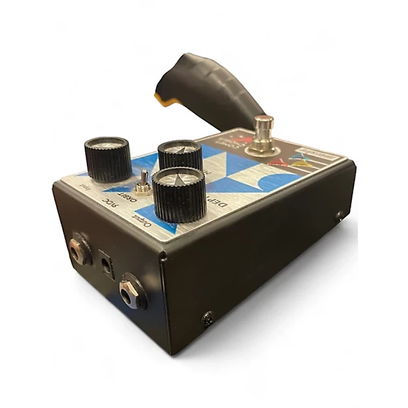 Used Maestro comet chorus Effect Pedal