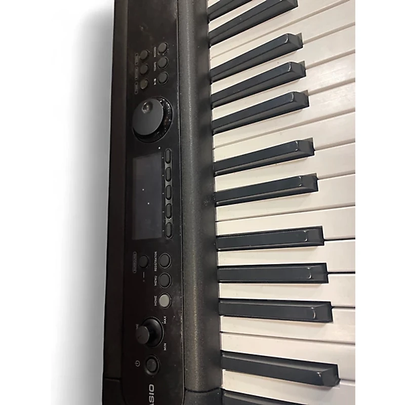 Used Casio cts400 Portable Keyboard