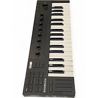 Used Native Instruments KOMPLETE KONTROL M32 MIDI Controller